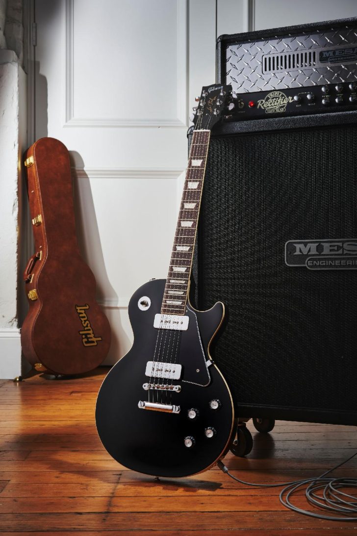 Gibson Launches Noel Gallagher Les Paul Guitar Inspired by 90s Rock Legacy